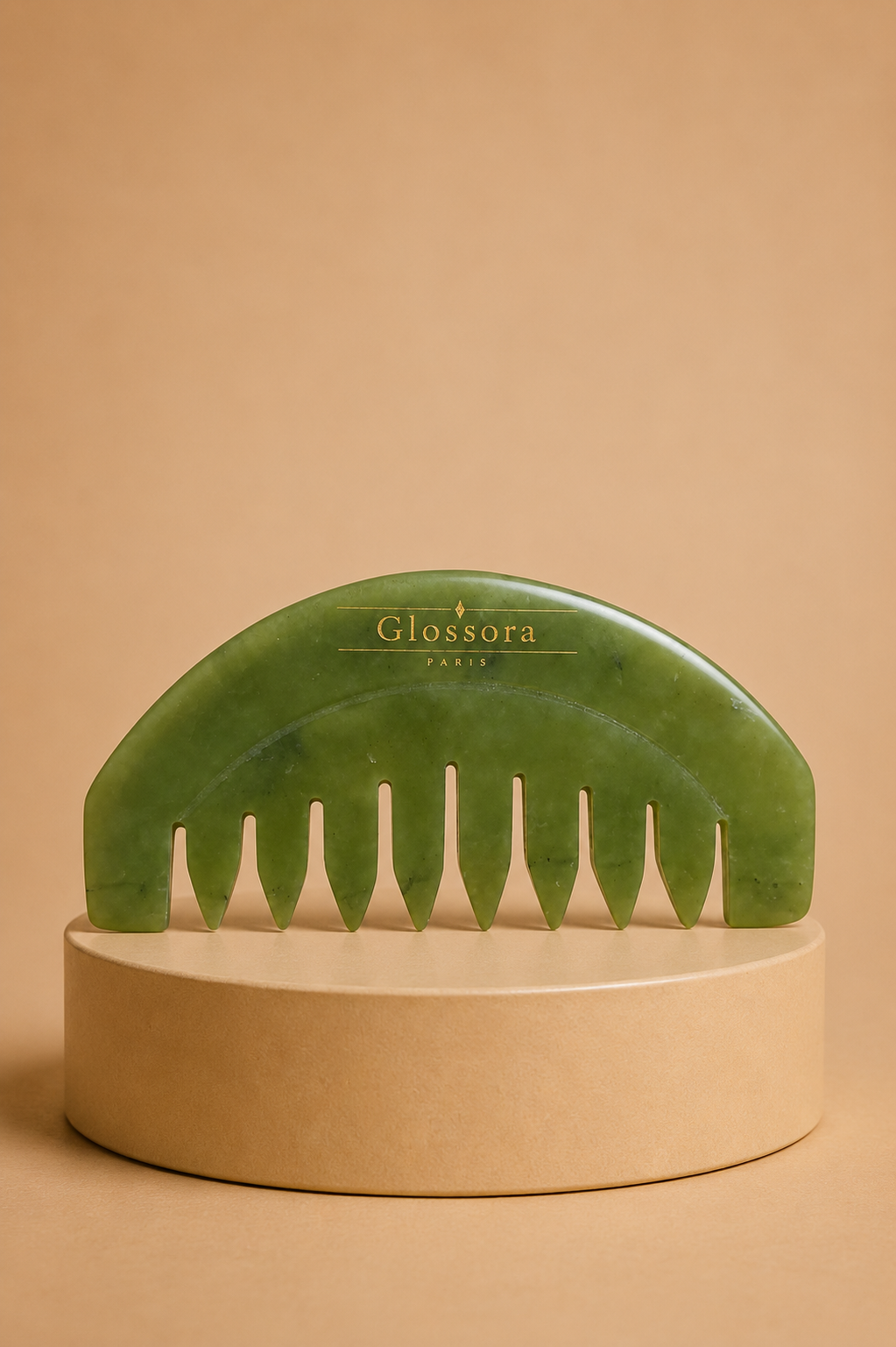 Peigne en Jade – Massage du cuir chevelu & relaxation | Glossora Paris